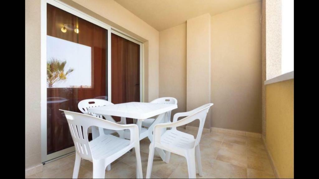 דירות La Perla D14- El Medano, Tenerife מראה חיצוני תמונה